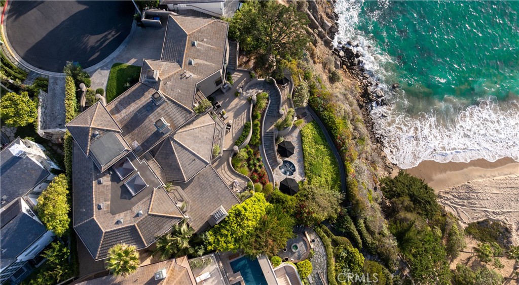 199 Emerald Bay Property Photo 9