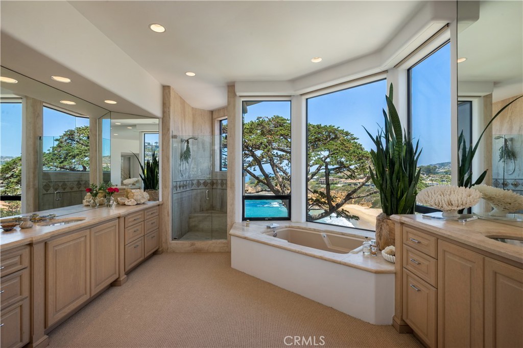 199 Emerald Bay Property Photo 18