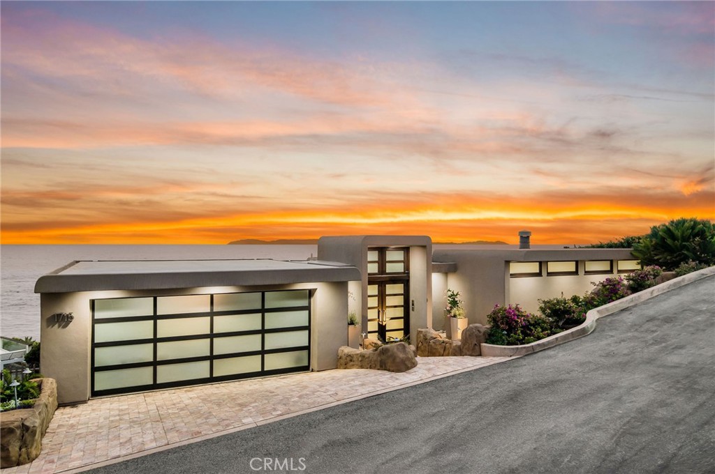 1715 Ocean Way Property Photo 8