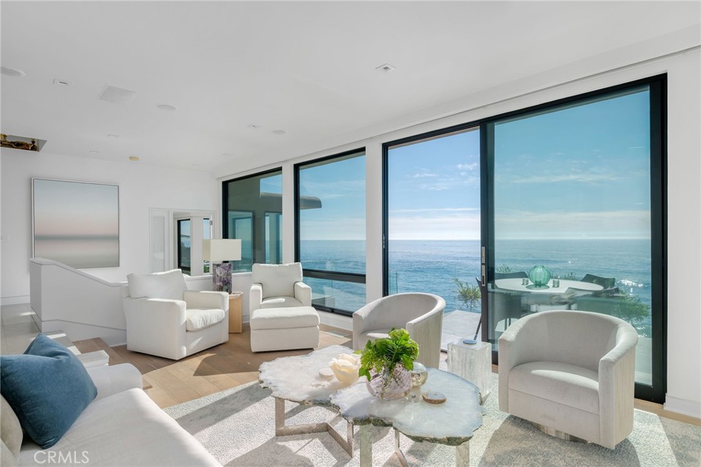 1715 Ocean Way Property Photo 11