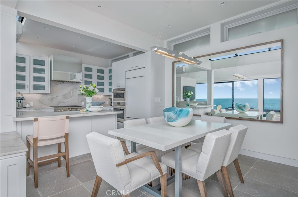 1715 Ocean Way Property Photo 12