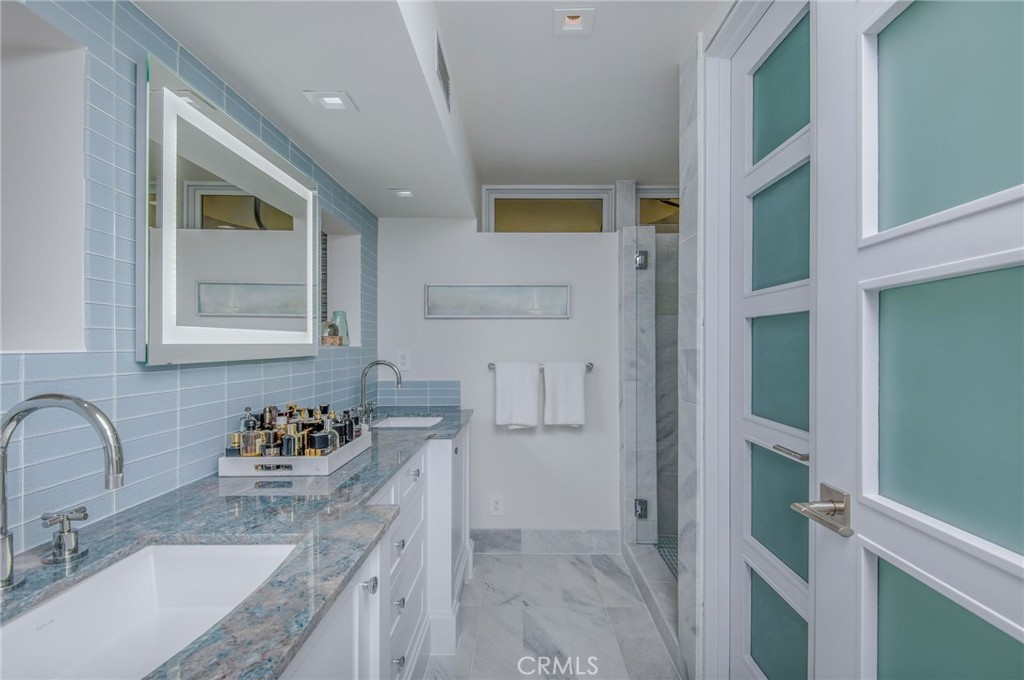 1715 Ocean Way Property Photo 20