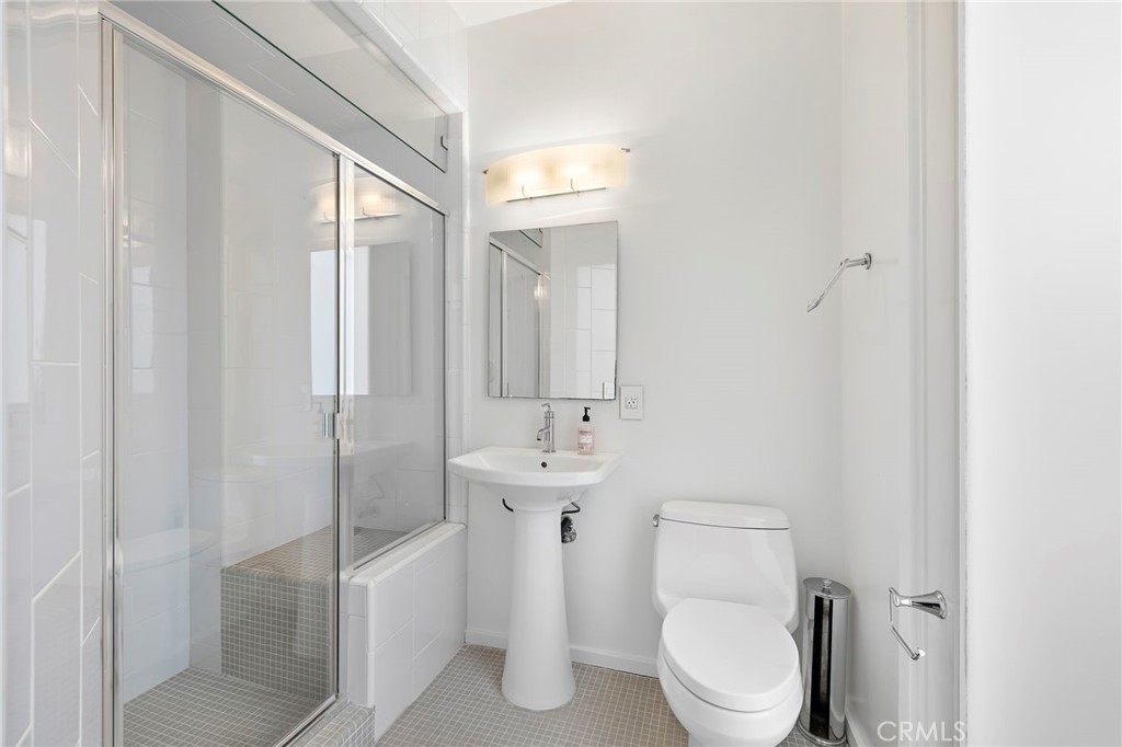 4151 Redwood Avenue #106 Property Photo 27
