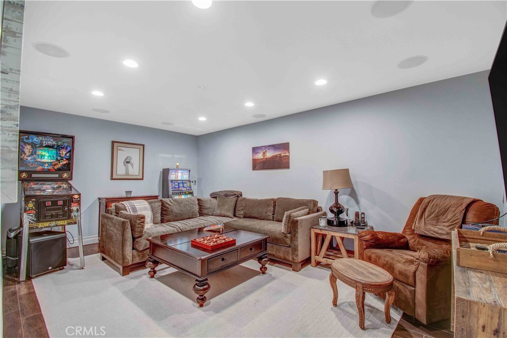 255 Emerald Bay Property Photo 22