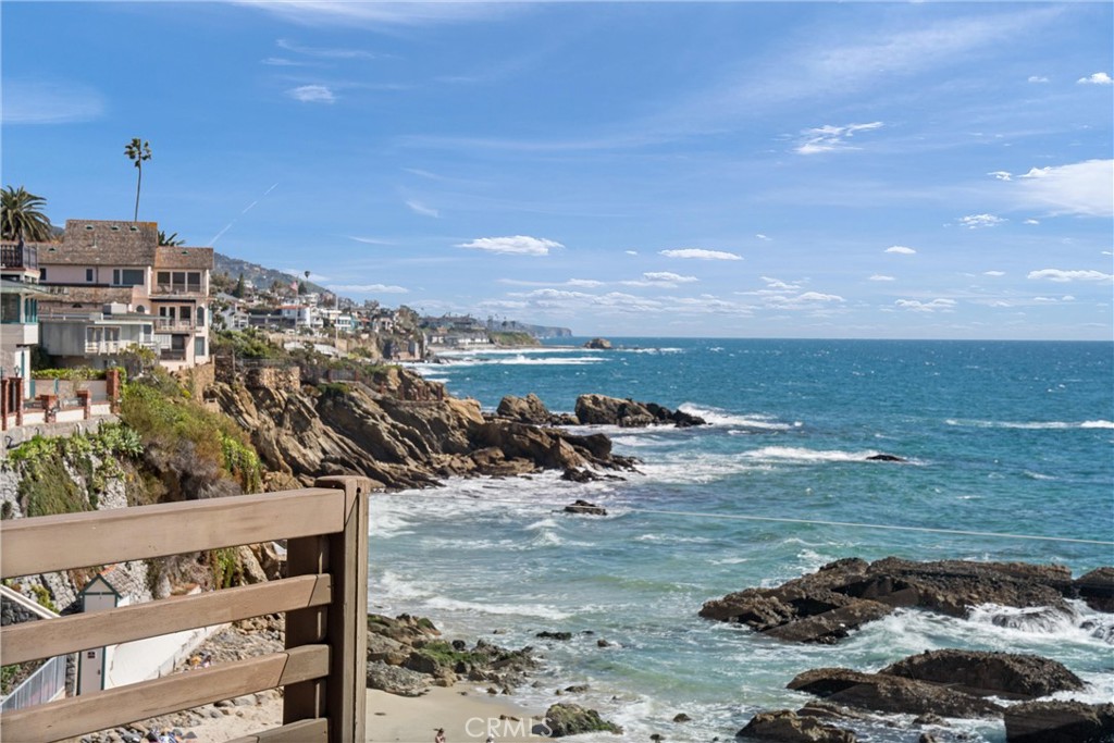 1911 Ocean Way Property Photo 2