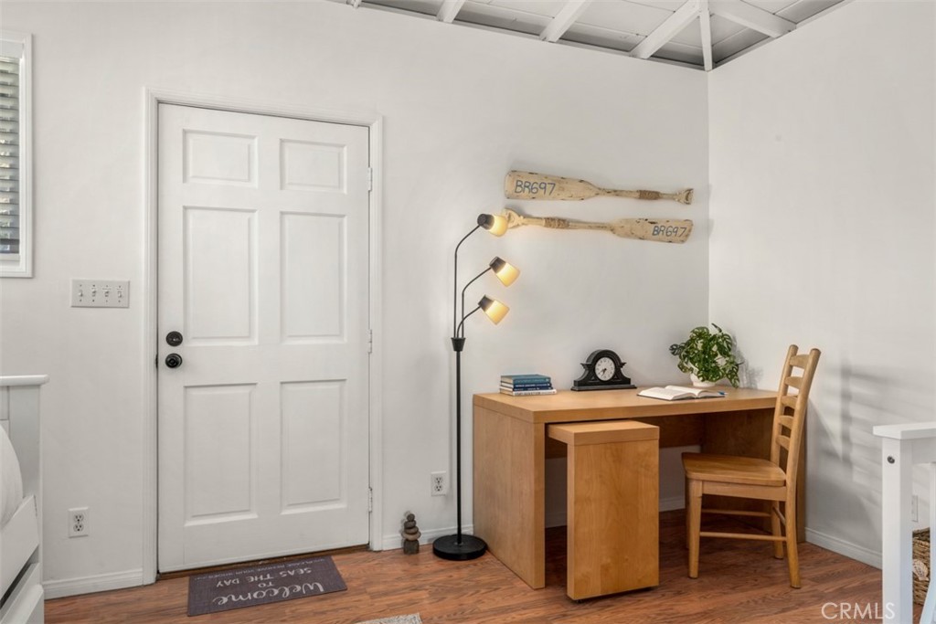 35697 Beach Road Property Photo 6