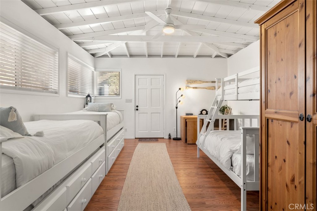 35697 Beach Road Property Photo 11