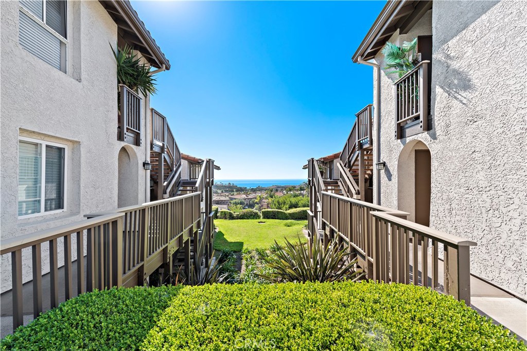 68 C Corniche Drive C Property Photo 33