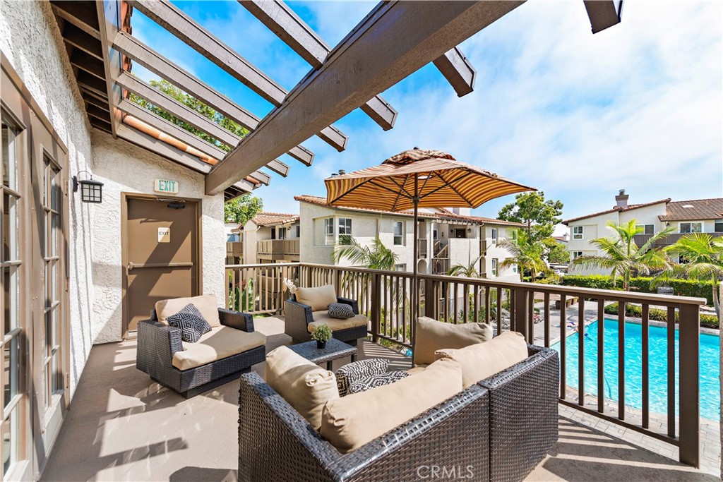 68 C Corniche Drive C Property Photo 38