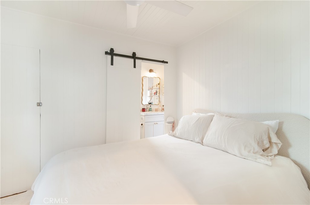 389 Park Property Photo 6