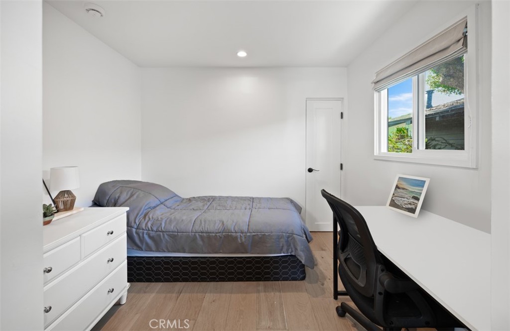 389 Park Property Photo 16