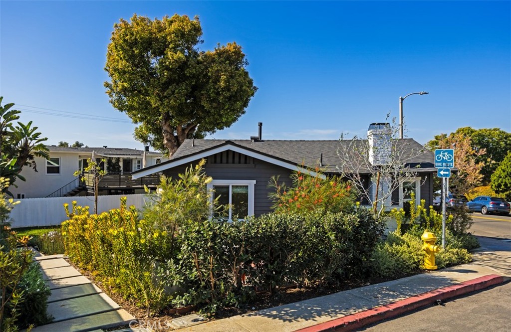 389 Park Property Photo 19