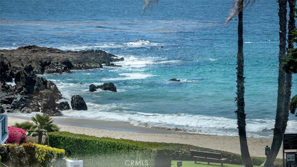 27 Emerald Bay Property Photo 6