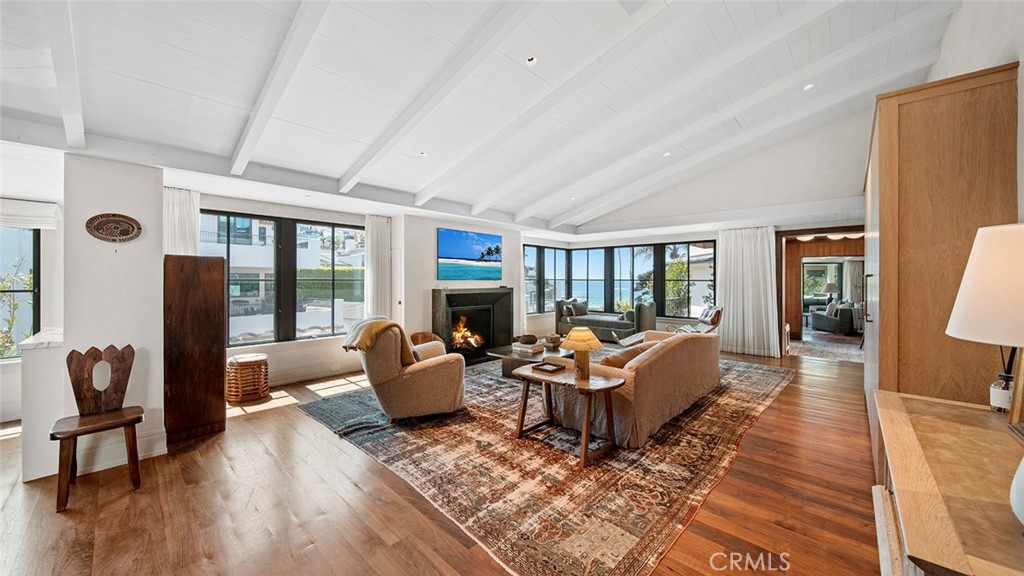27 Emerald Bay Property Photo 10