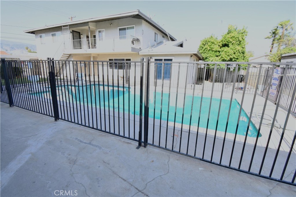 25235 Pacific Property Photo 7