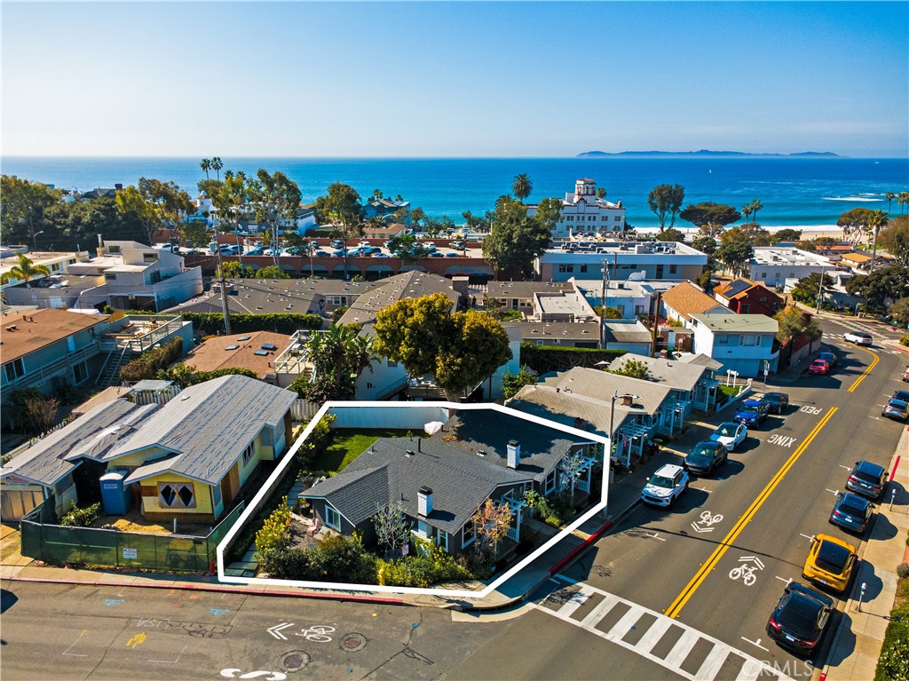 389 Park Property Photo 1