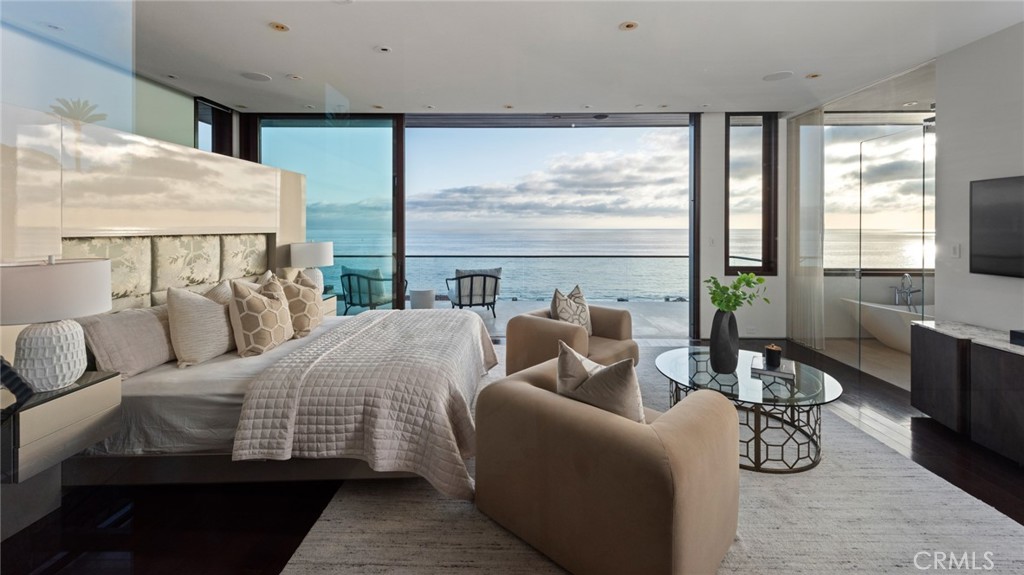 43 Beach View Property Photo 13