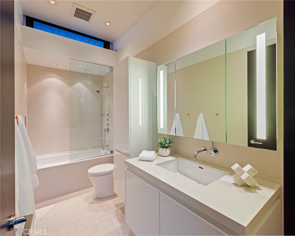 43 Beach View Property Photo 24