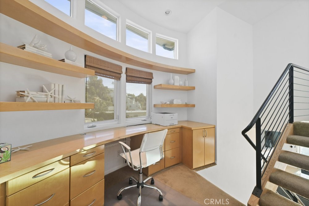 326 Loma Terrace Property Photo 8