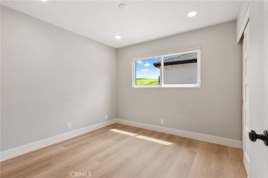 3019 Cresta Way Property Photo 14
