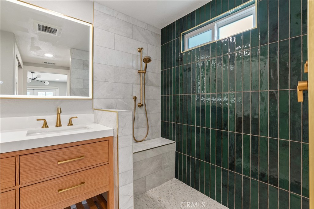 3019 Cresta Way Property Photo 21