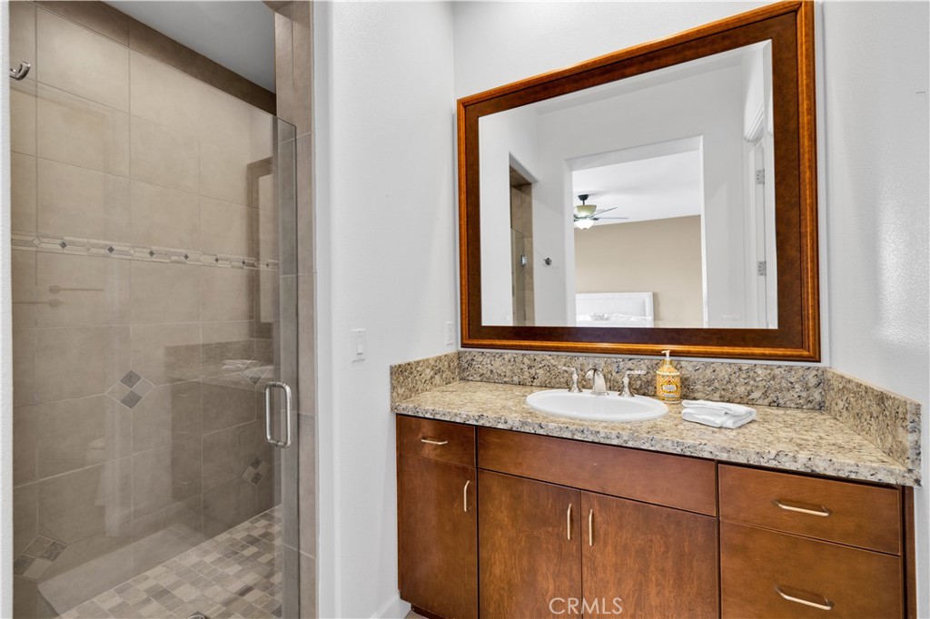 542 Bella Cara Property Photo 35