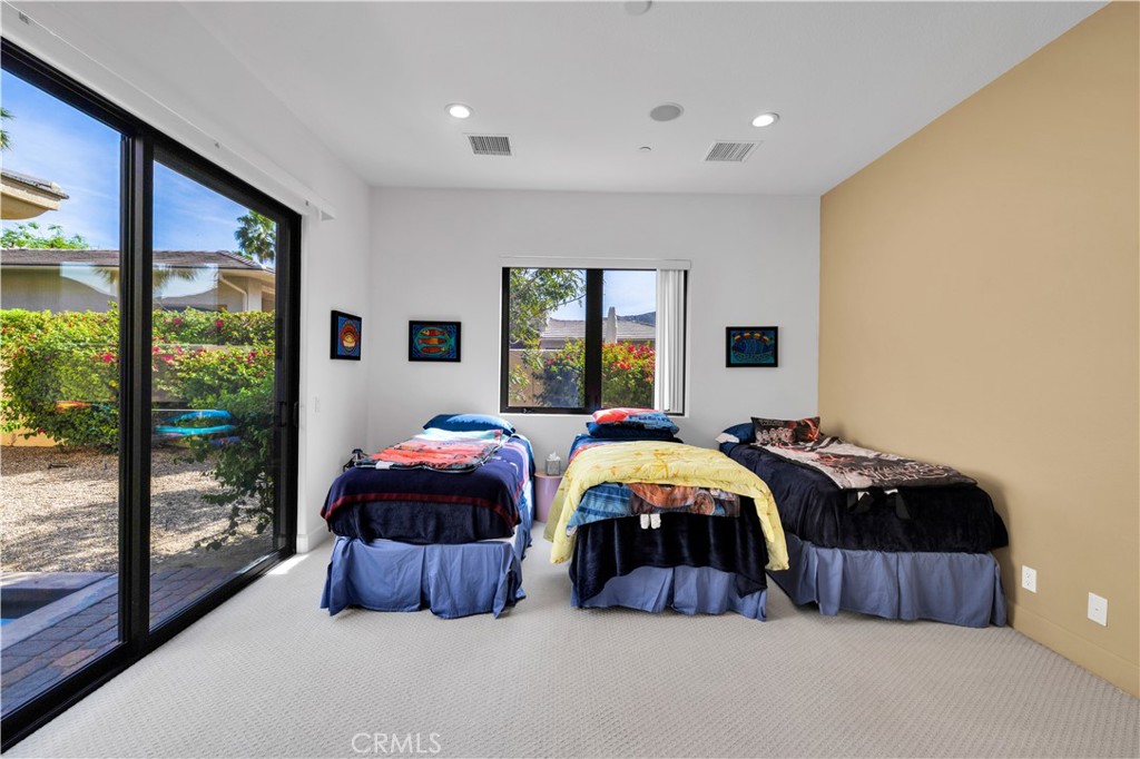 542 Bella Cara Property Photo 40