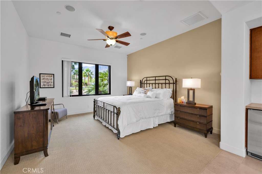 542 Bella Cara Property Photo 46