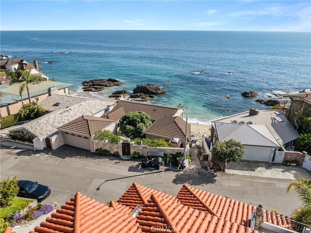 1920 Ocean Way Property Photo 2