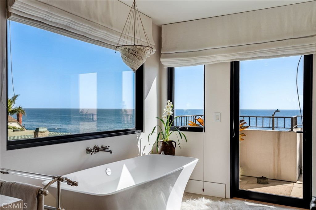 1920 Ocean Way Property Photo 25