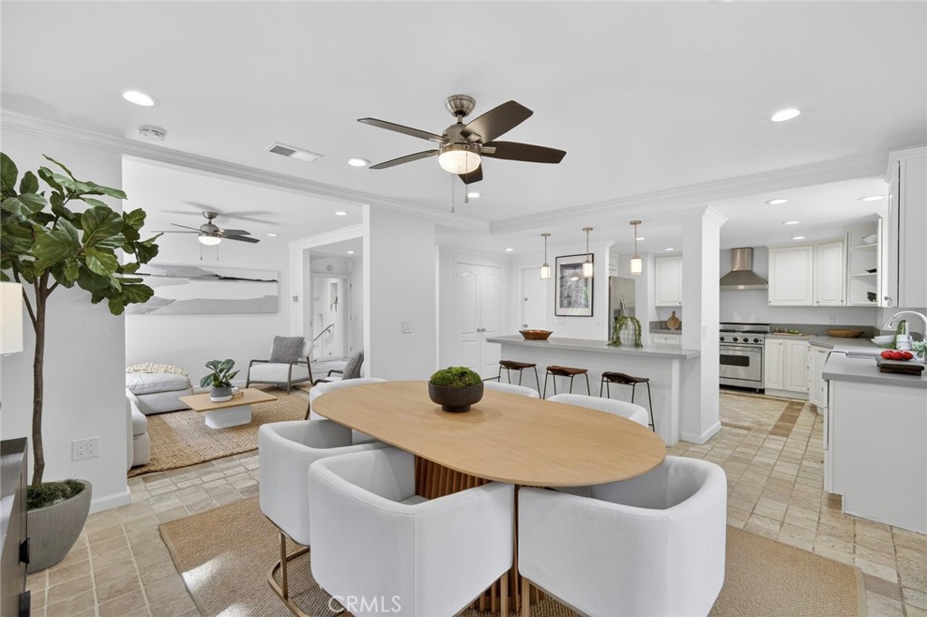431 Nyes Place Property Photo 17