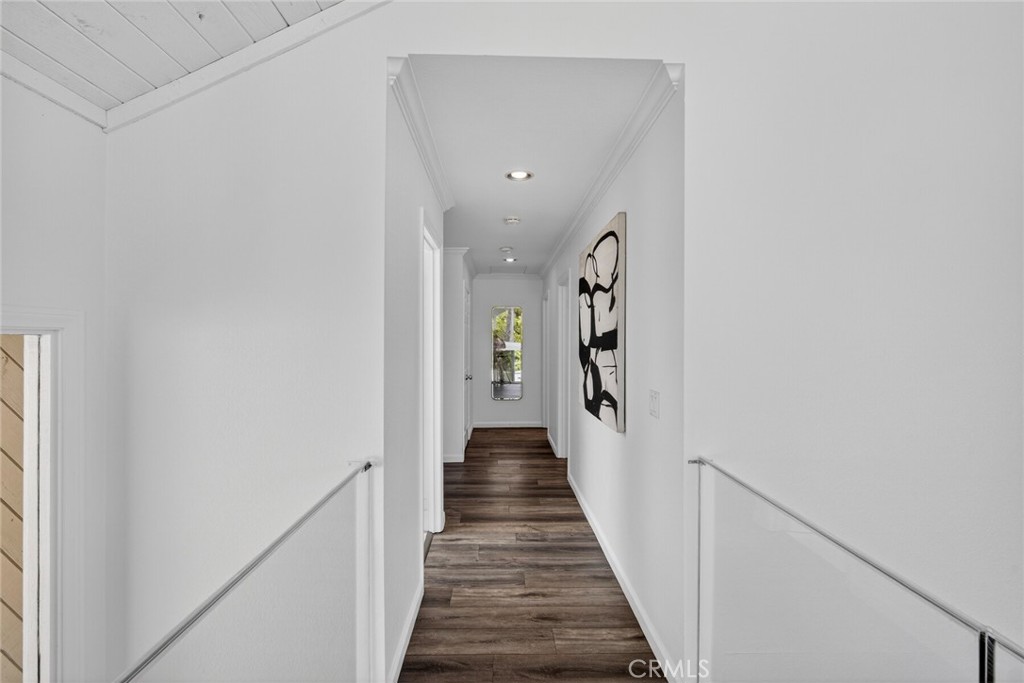 431 Nyes Place Property Photo 26