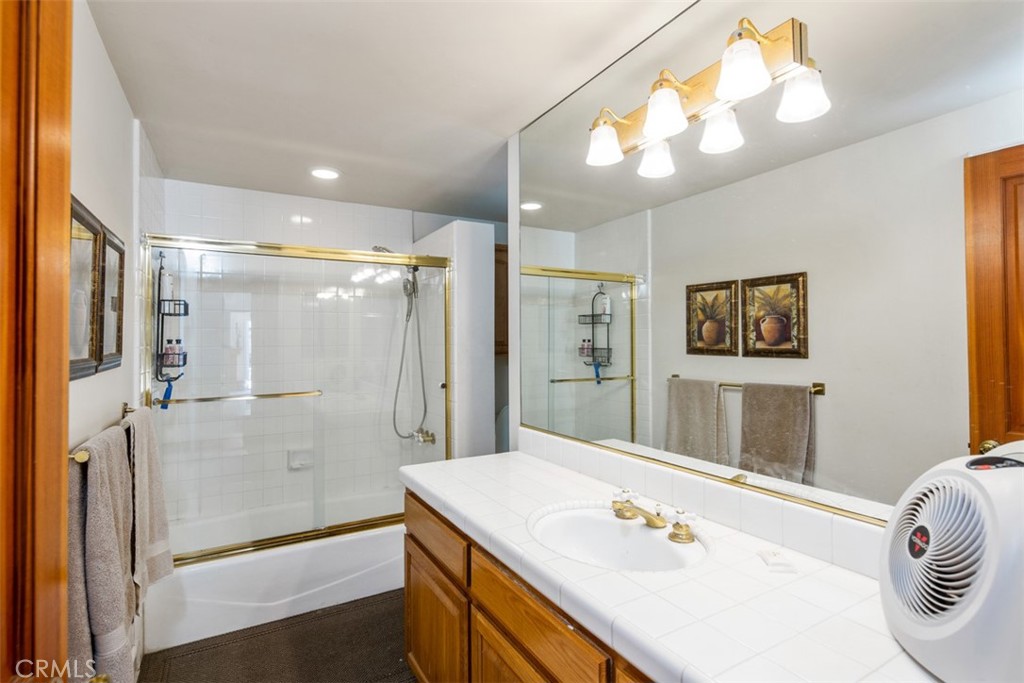 181 Sunset Terrace Property Photo 32