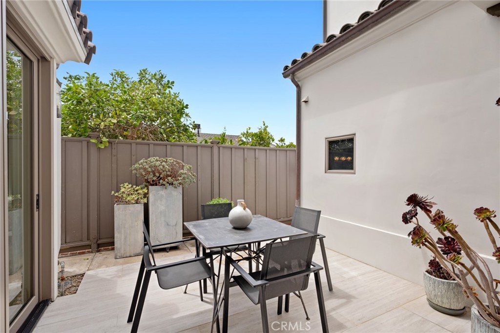 222 Orchid Avenue Property Photo 42