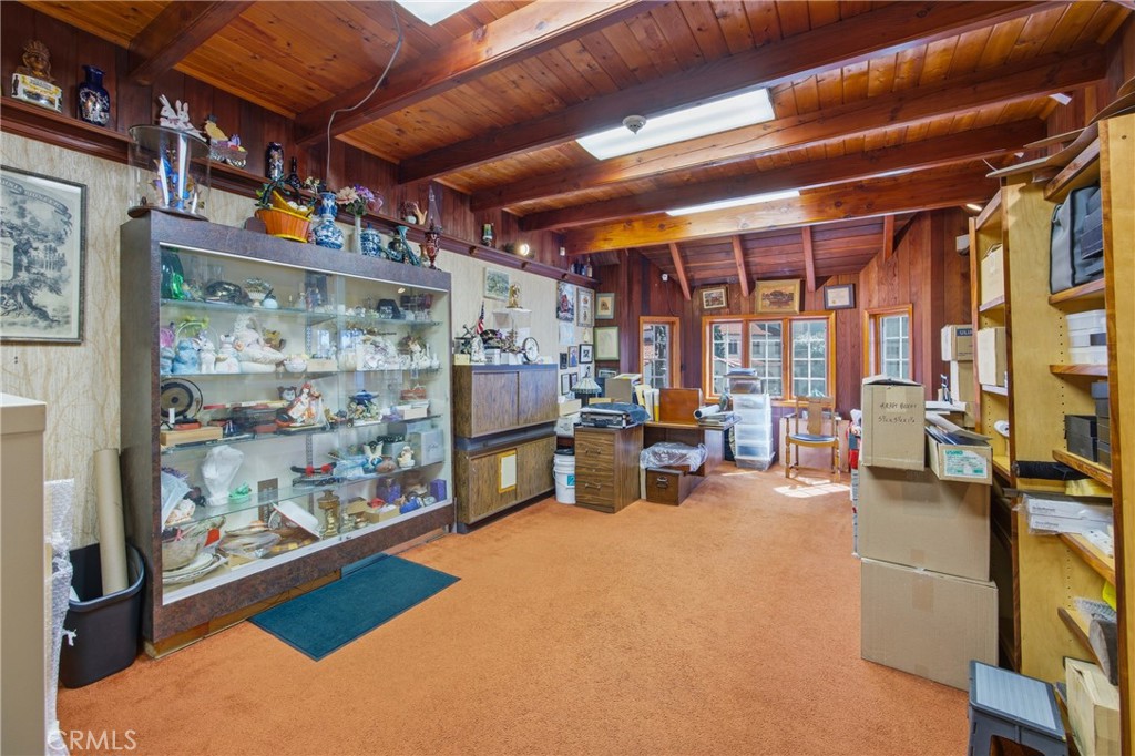 326 Forest Property Photo 9