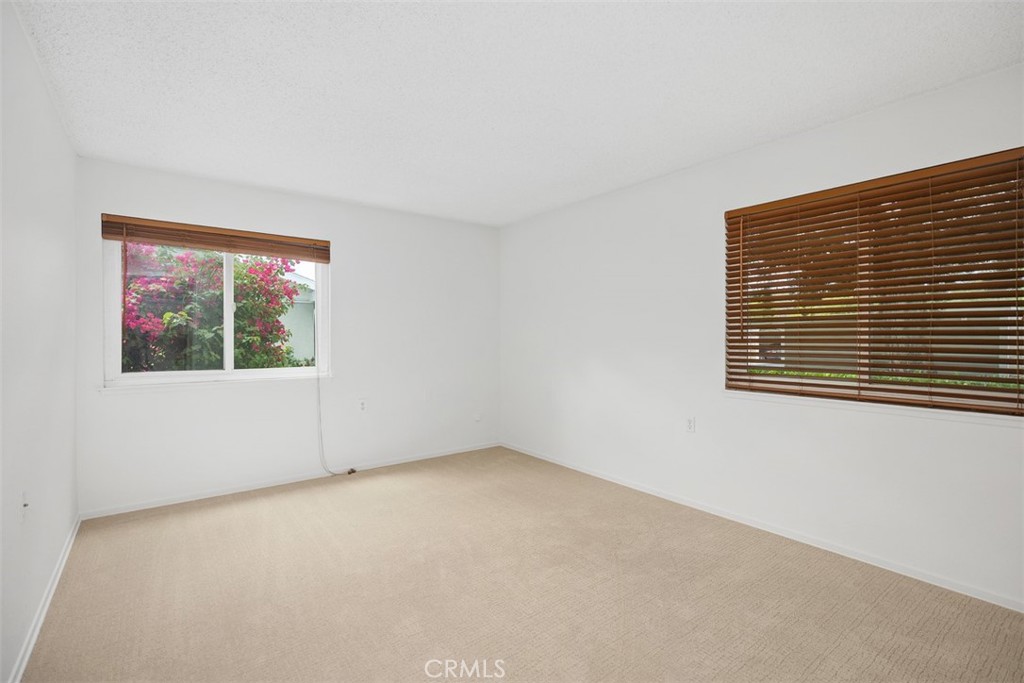 723 #a Avenida Majorca Property Photo 22