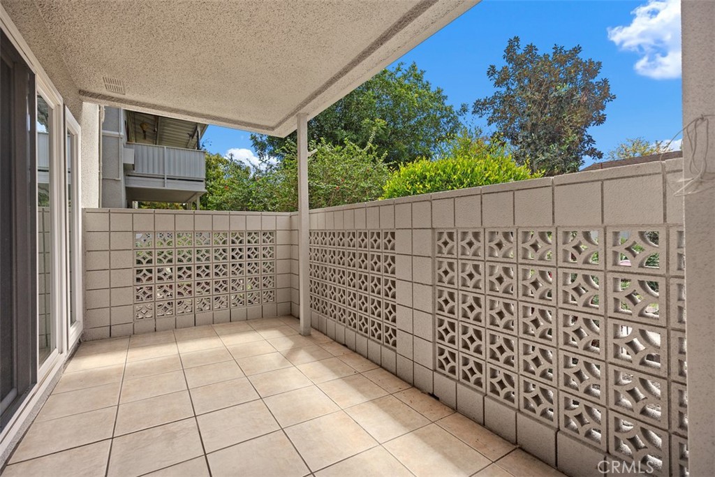 723 #a Avenida Majorca Property Photo 27