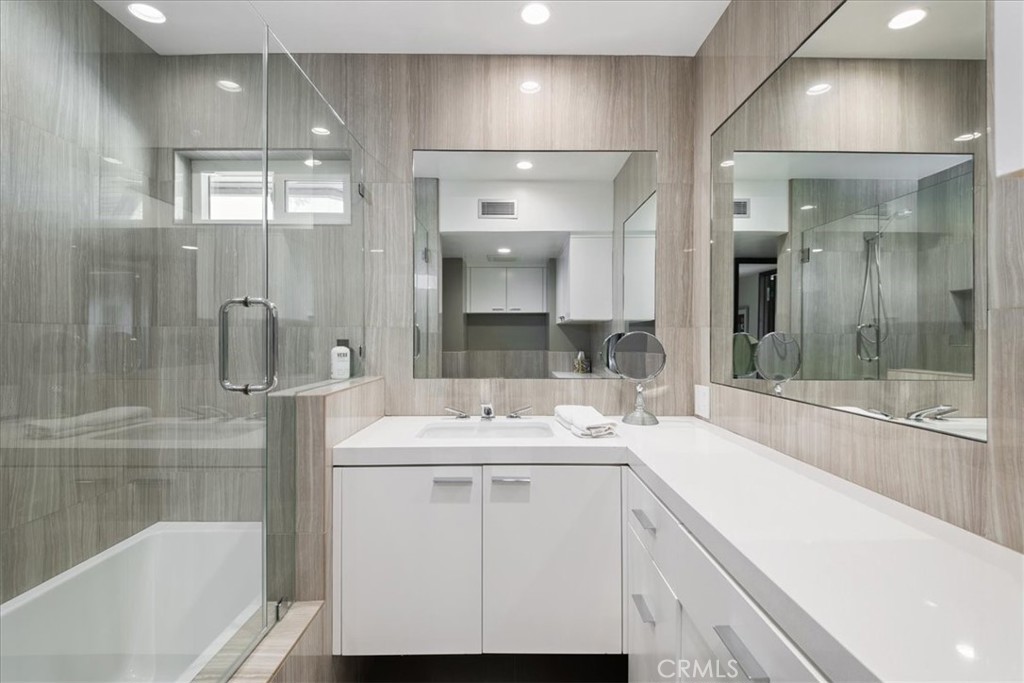 26411 Palisades Drive Property Photo 33