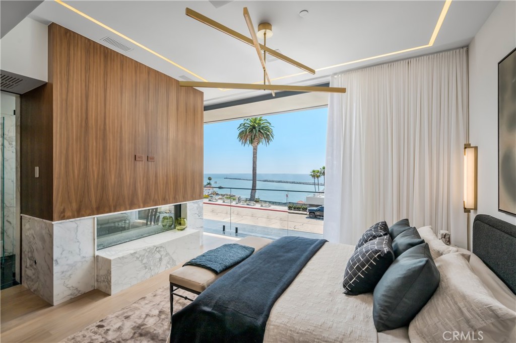 2516 Ocean Boulevard Property Photo 17