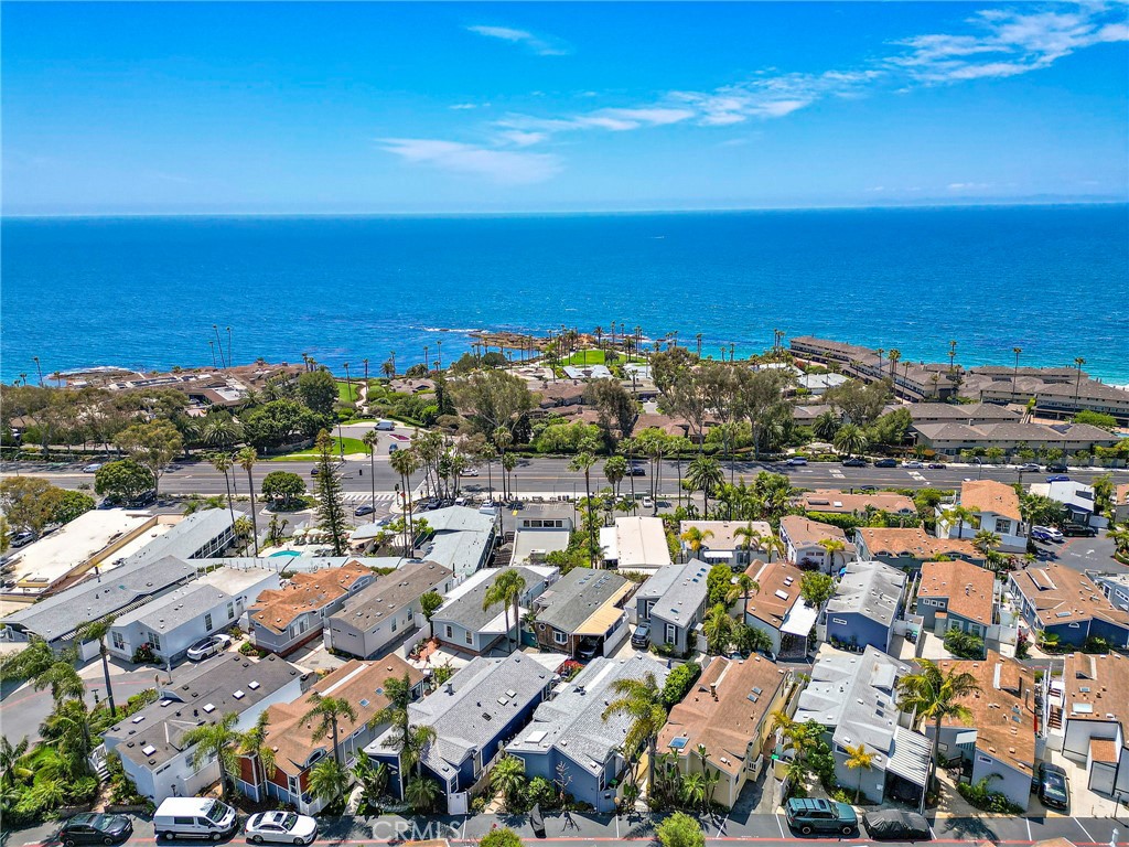 30802 Coast F9 Property Photo 4