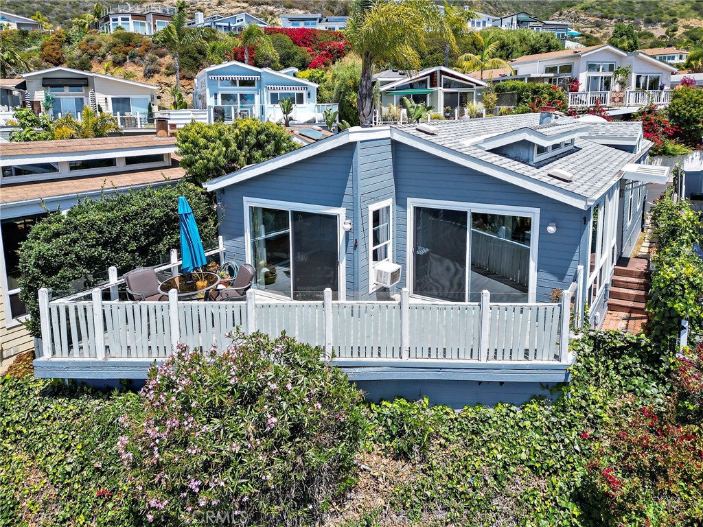 30802 Coast F9 Property Photo 23