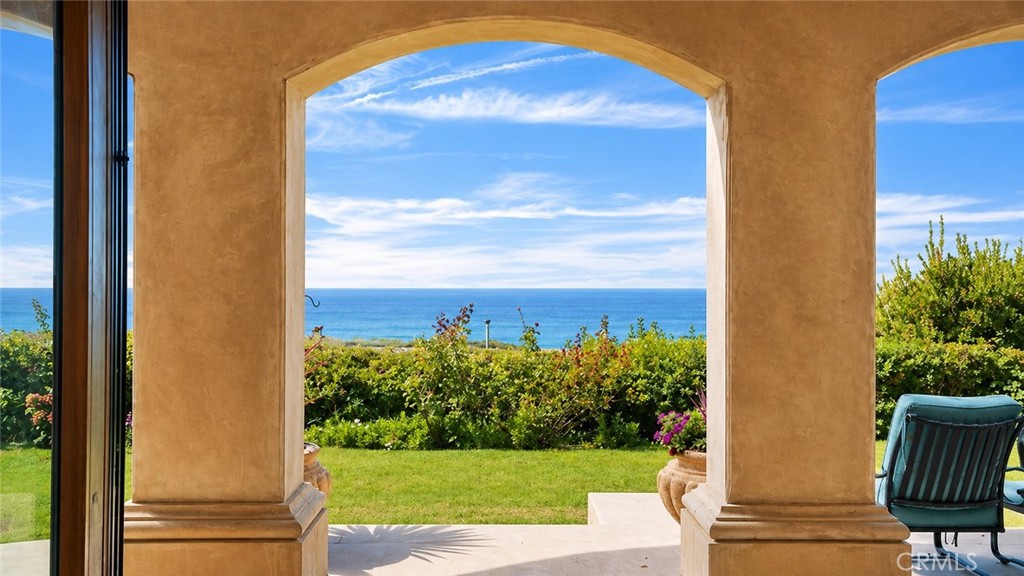 26 RITZ COVE Property Photo 1