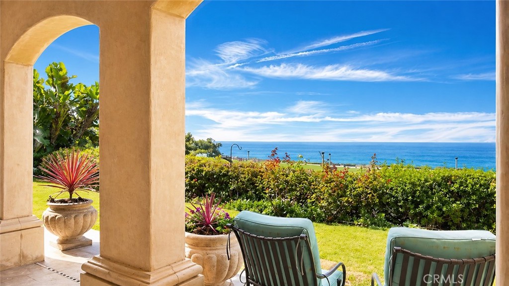 26 Ritz Cove Property Photo 2