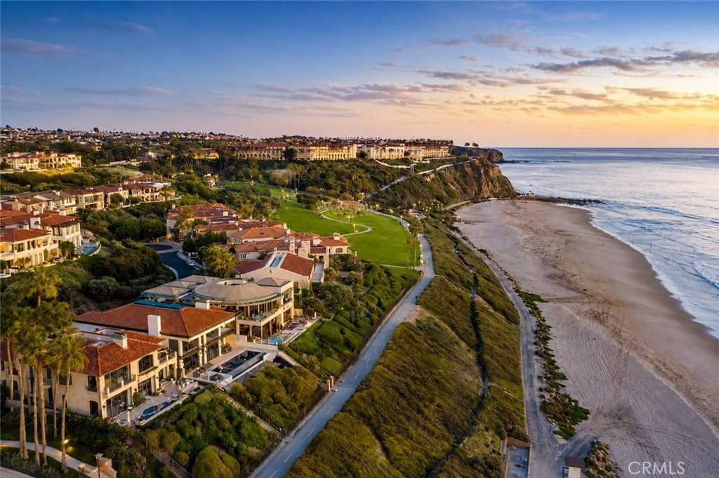 26 Ritz Cove Property Photo 4