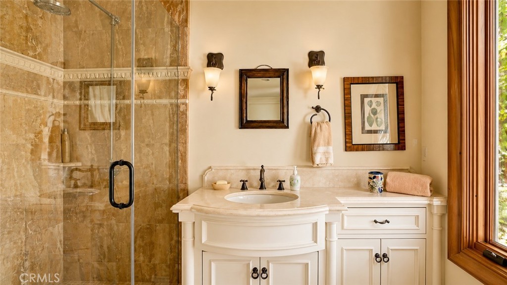 26 Ritz Cove Property Photo 53