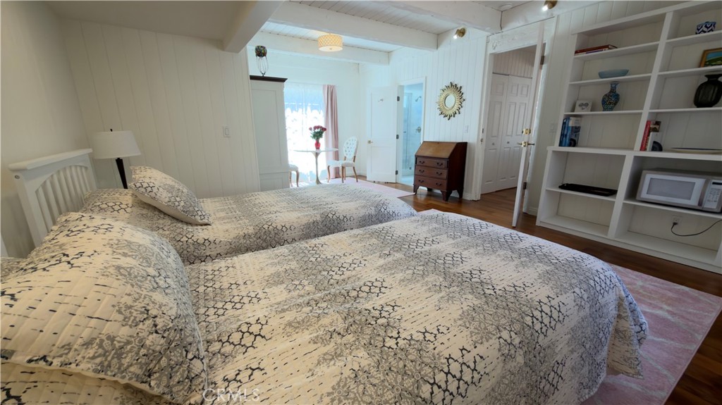 327 Aster Property Photo 23