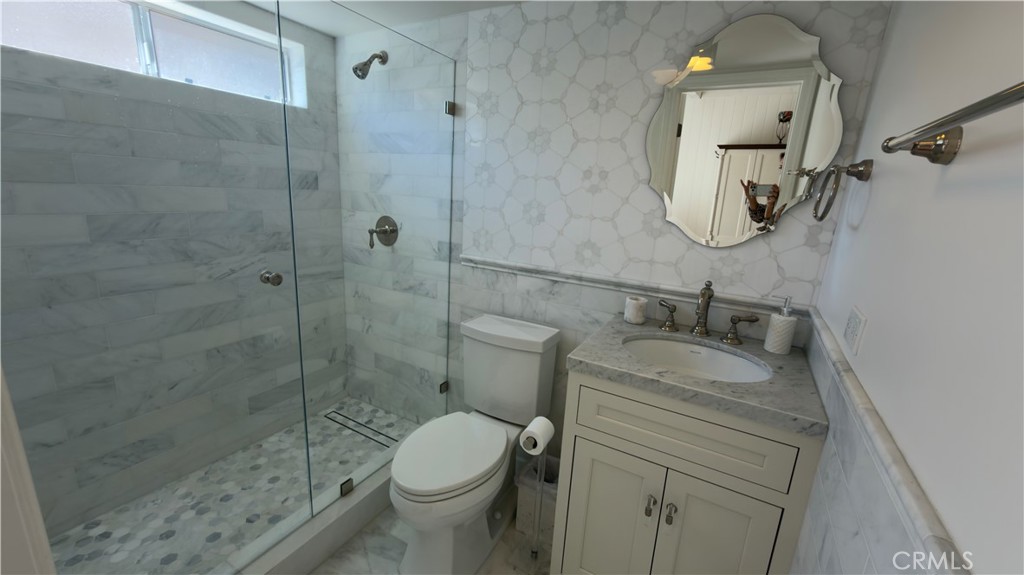 327 Aster Property Photo 24