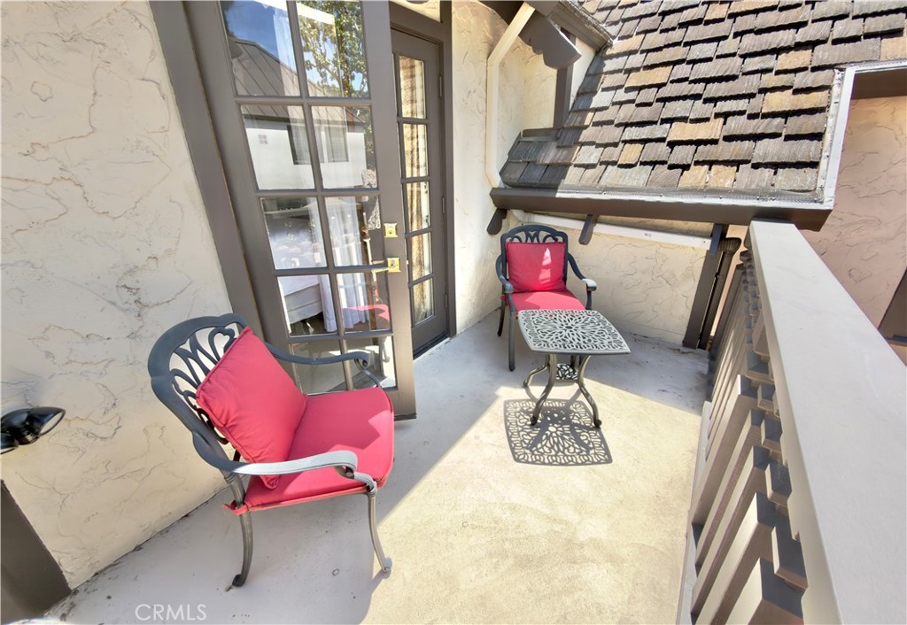 327 Aster Property Photo 32