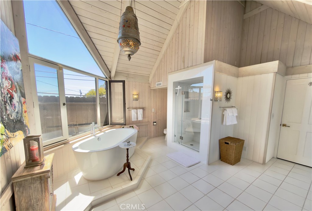 327 Aster Property Photo 33