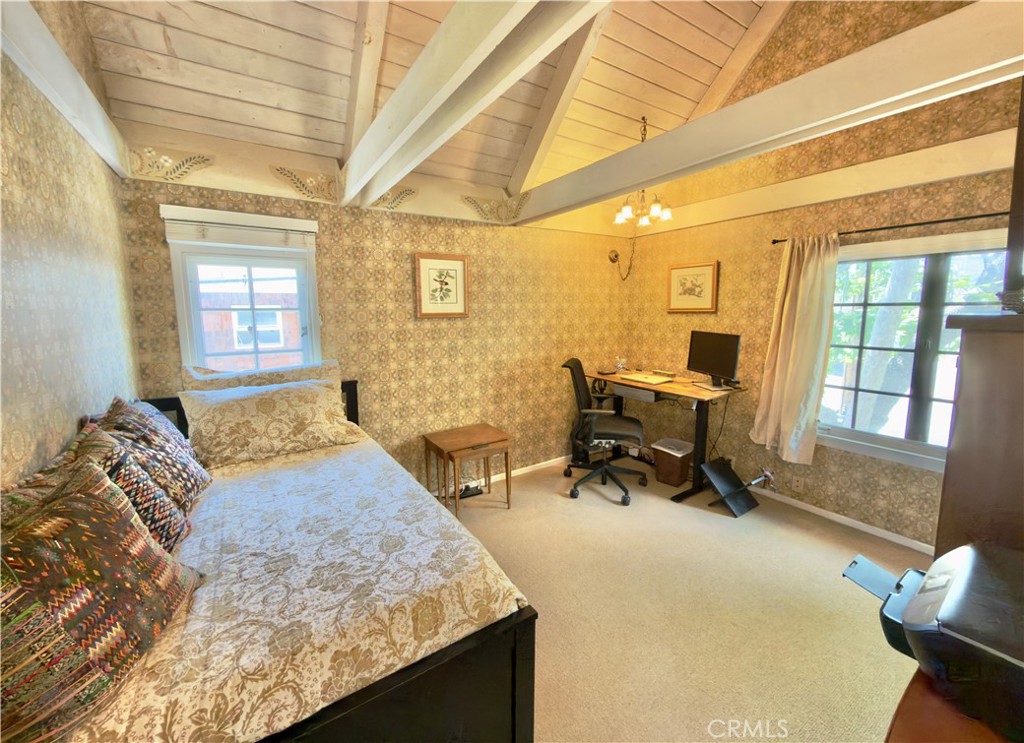 327 Aster Property Photo 44